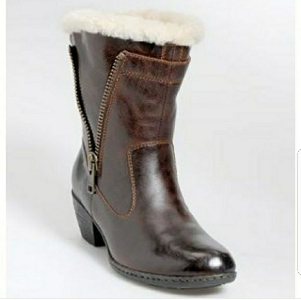 BORN Brown Leather Wool Interior Boots